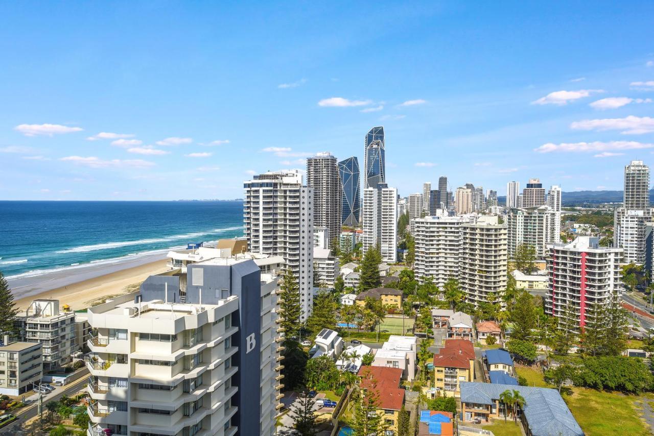 Surfers Century Oceanside Apartments Gold Coast Luaran gambar