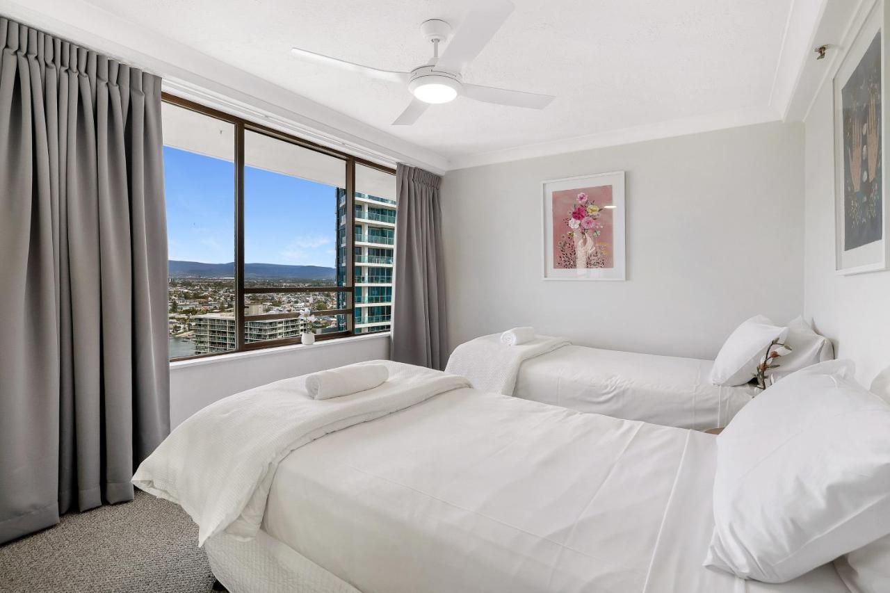 Surfers Century Oceanside Apartments Gold Coast Luaran gambar