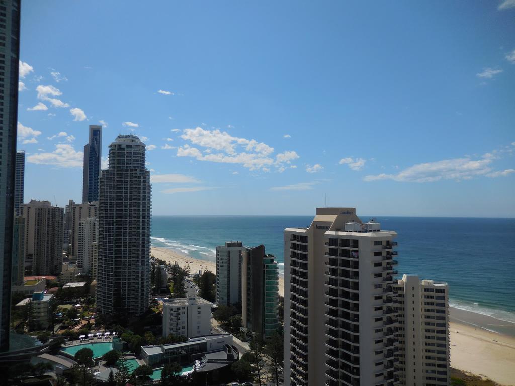 Surfers Century Oceanside Apartments Gold Coast Luaran gambar