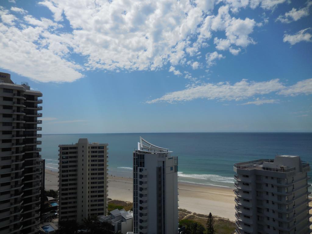 Surfers Century Oceanside Apartments Gold Coast Luaran gambar