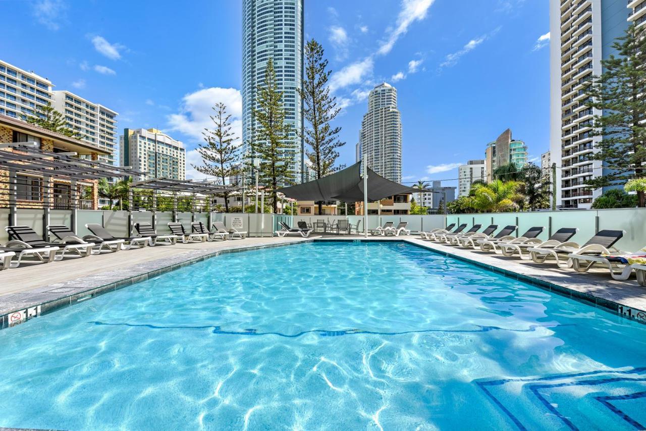 Surfers Century Oceanside Apartments Gold Coast Luaran gambar